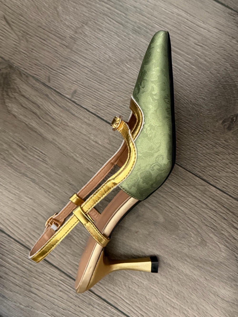 Green Satin Pointed Toe Slingback Heels with Gold Trim - Picture 3 of 3